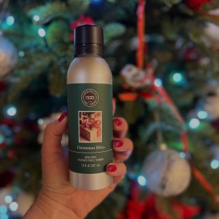 Vánoce klepou na dveře… A s nimi přichází i to zvláštní kouzlo, které cítíme dřív, než spatříme první světýlka. Vůně....